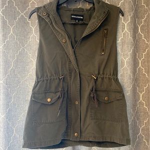 Olive vest